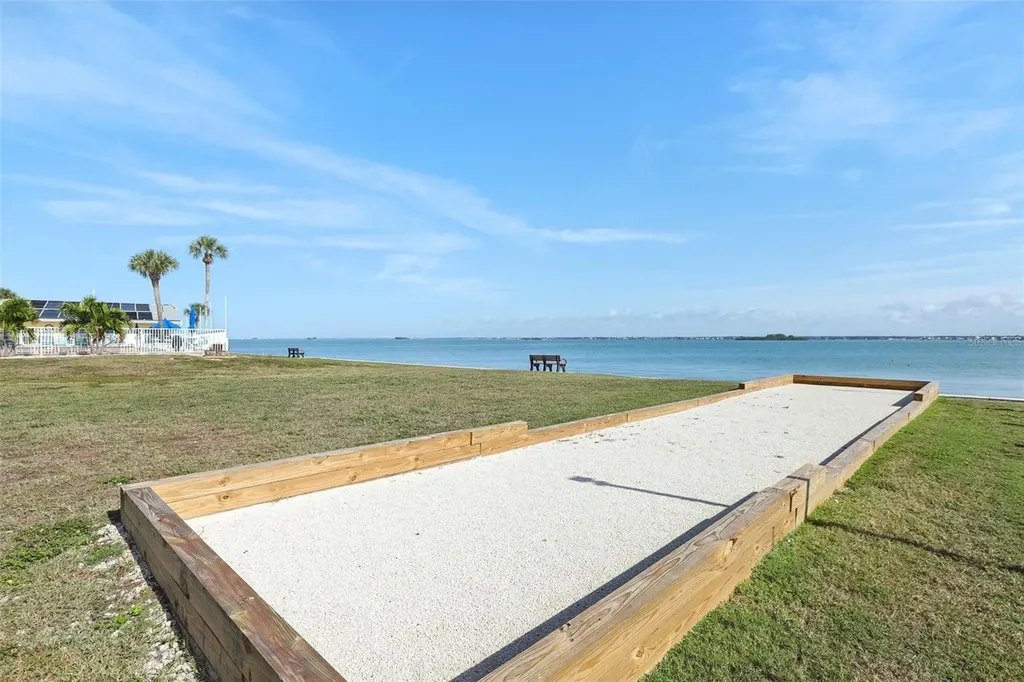 9 Haig Place Dunedin FL 34698