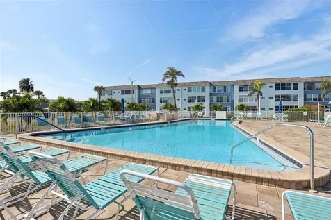 9 Haig Place Dunedin FL 34698