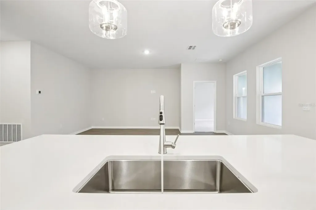 4940 Eagle Rock Drive Wimauma FL 33598