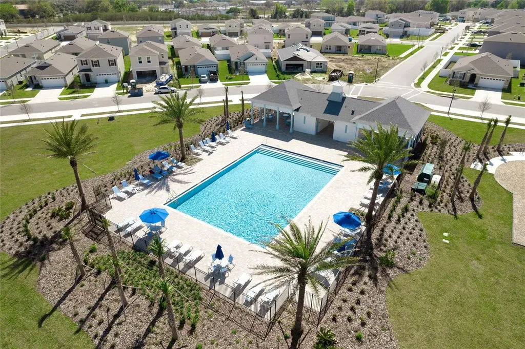 1118 Clay Boulevard Tavares FL 32778