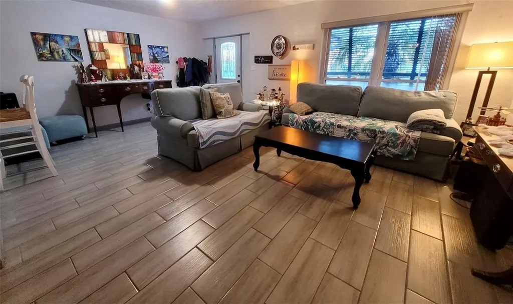 3303 Florida Boulevard Bradenton FL 34207