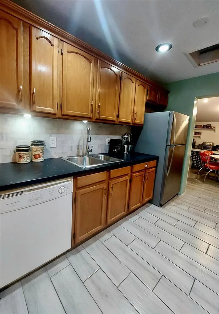 3303 Florida Boulevard Bradenton FL 34207