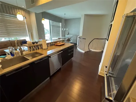 239 Cosmopolitan Court Sarasota FL 34236