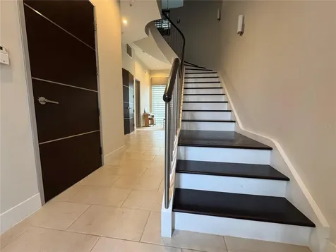 239 Cosmopolitan Court Sarasota FL 34236