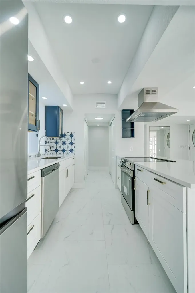 217 W Tarpon Boulevard NW Port Charlotte FL 33952