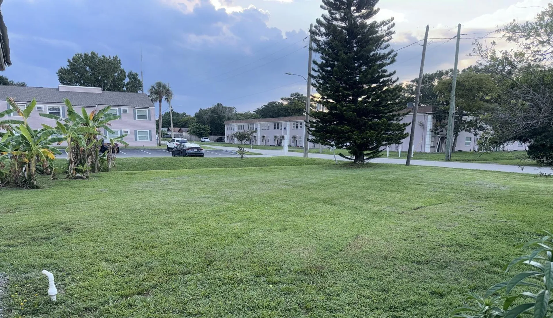 1014 N Solandra Drive Orlando FL 32807