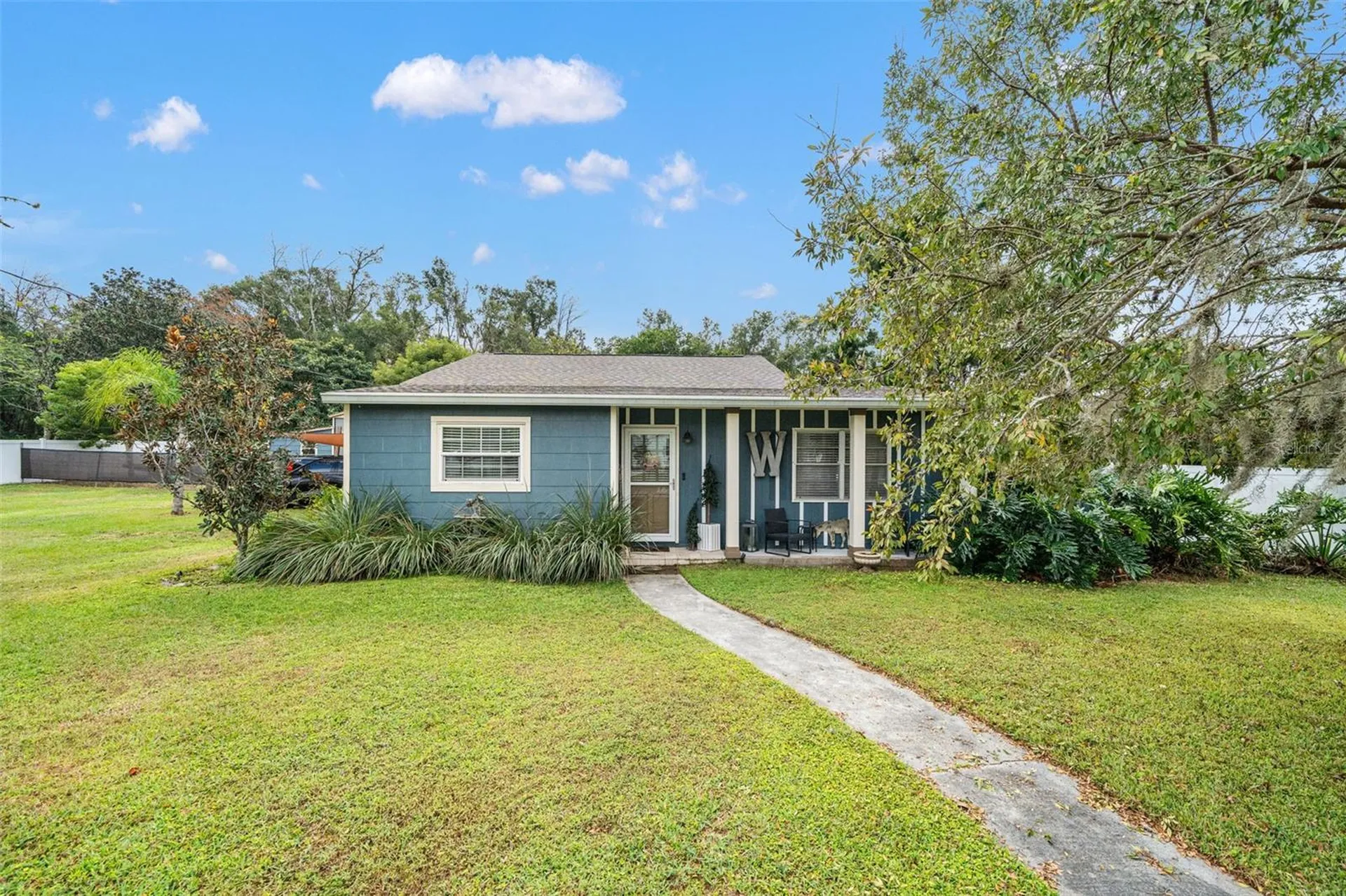 37738 Amelia Avenue Dade City FL 33525