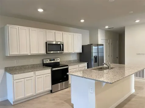 2738 Sunkissed Drive St Cloud FL 34771