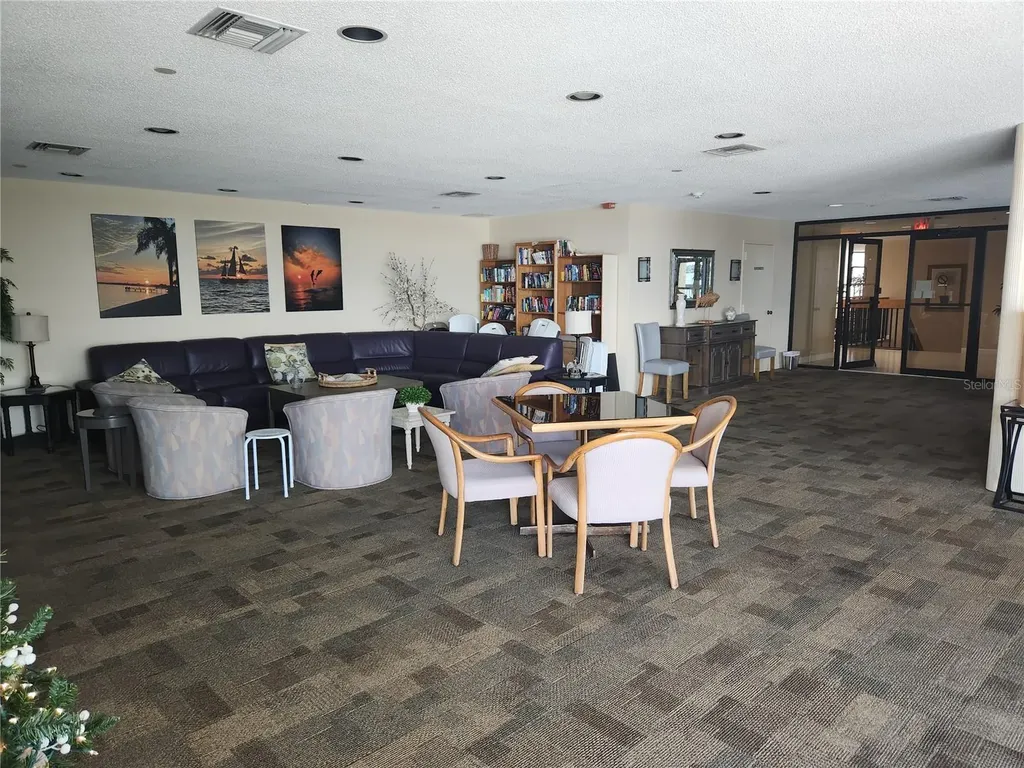 6290 Bahia Del Mar Circle St Petersburg FL 33715