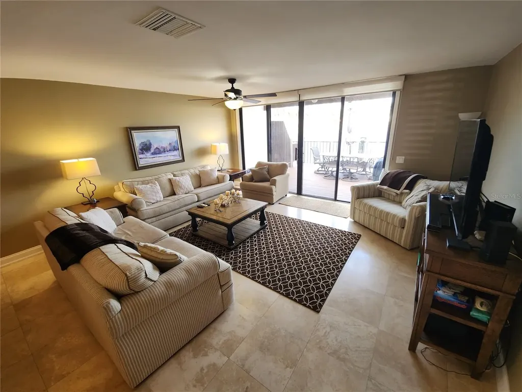 6290 Bahia Del Mar Circle St Petersburg FL 33715
