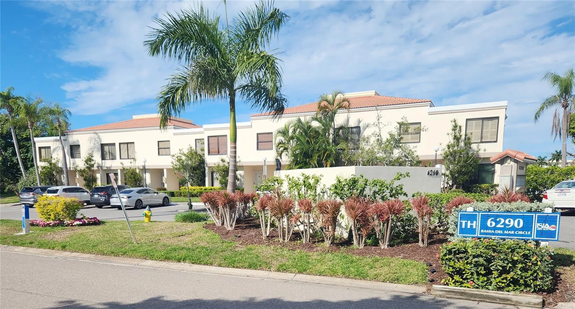 6290 Bahia Del Mar Circle St Petersburg FL 33715