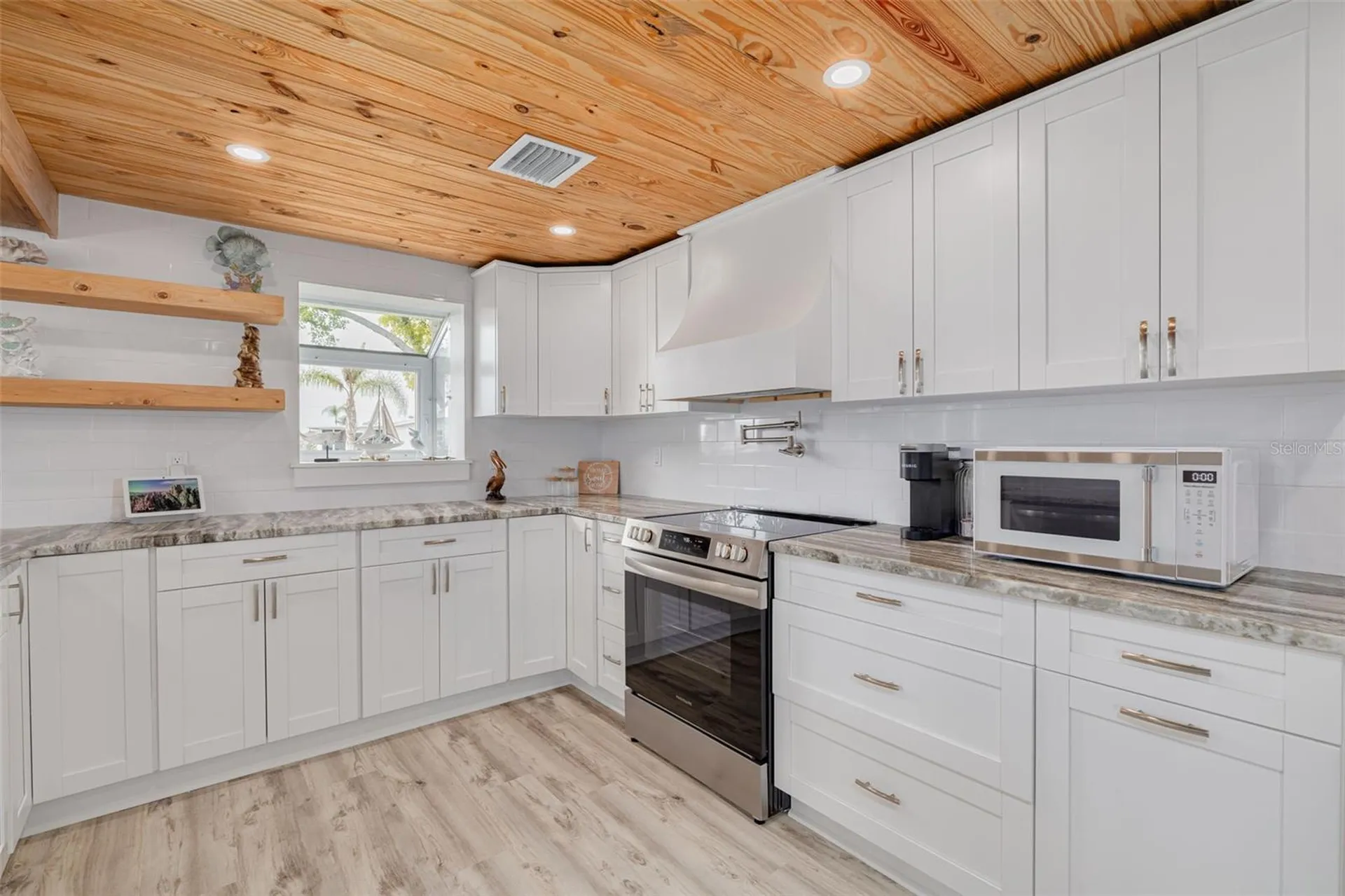 6606 Beach Boulevard Hudson FL 34667