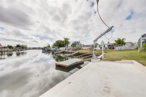 6606 Beach Boulevard Hudson FL 34667