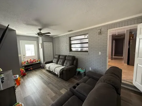 311 Congress Avenue Auburndale FL 33823
