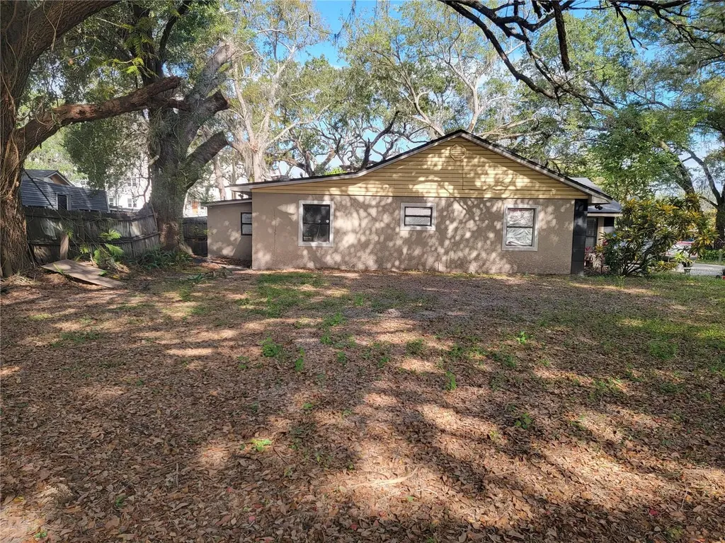 2394 Old Dixie Highway Kissimmee FL 34744