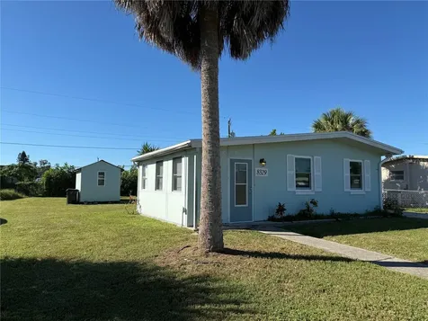 8329 Aero Avenue North Port FL 34287