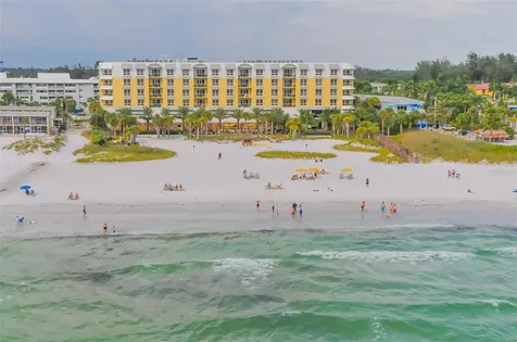 915 Seaside Drive Sarasota FL 34242