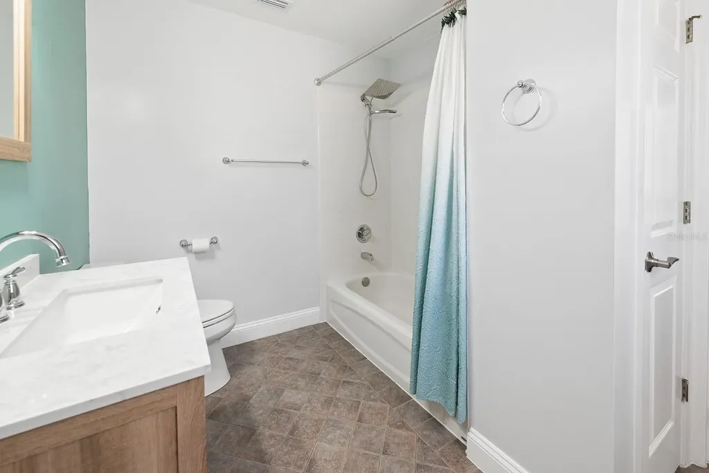 2527 NW County Road 225 Lawtey FL 32058