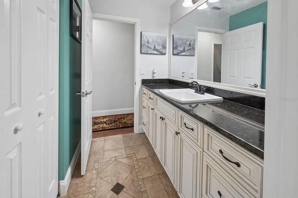 2527 NW County Road 225 Lawtey FL 32058