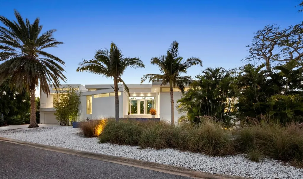 1235 Center Place Sarasota FL 34236