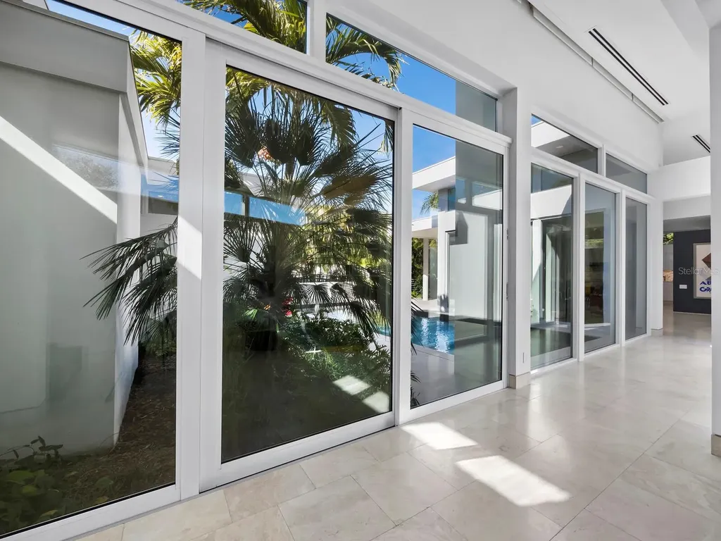 1235 Center Place Sarasota FL 34236