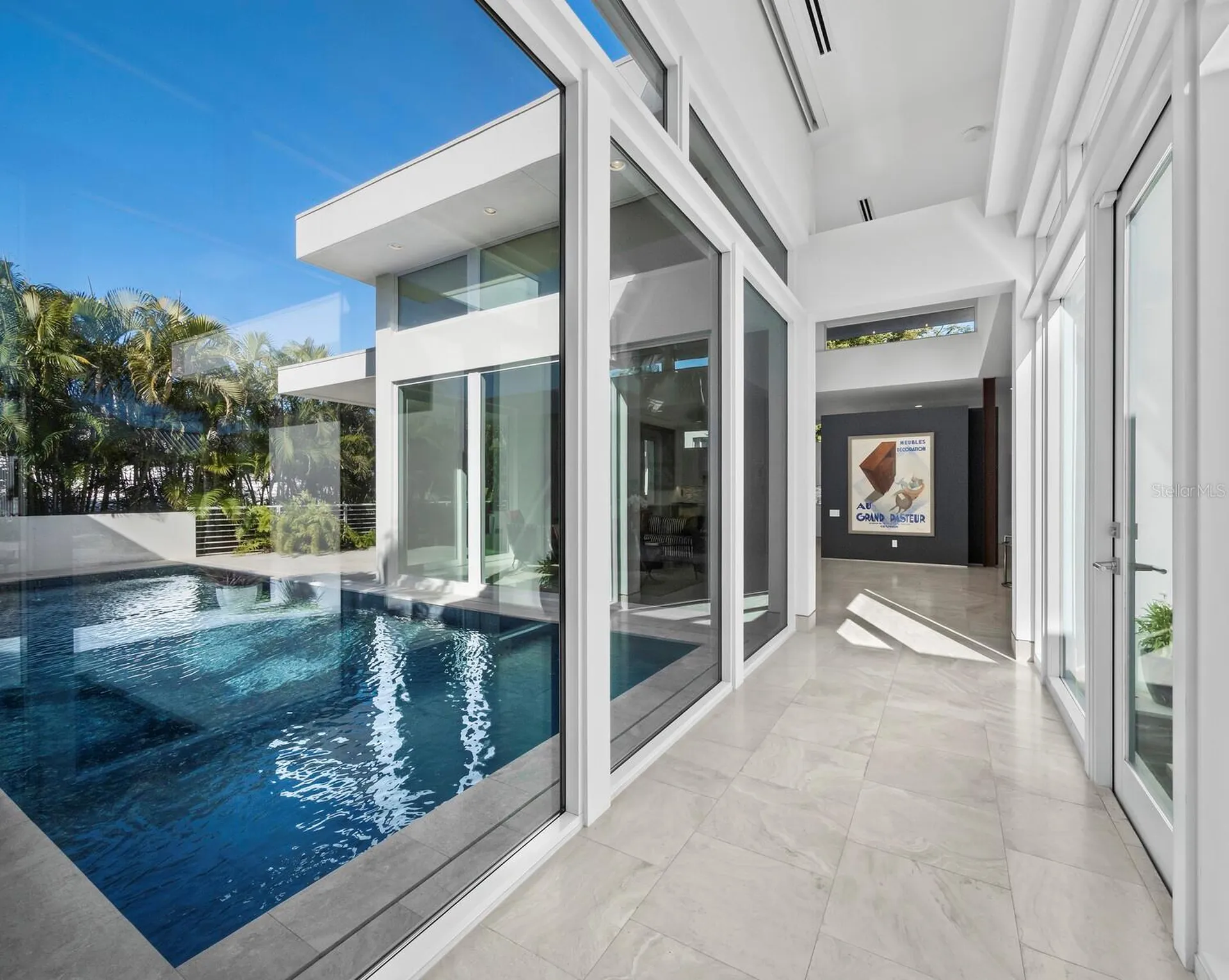 1235 Center Place Sarasota FL 34236