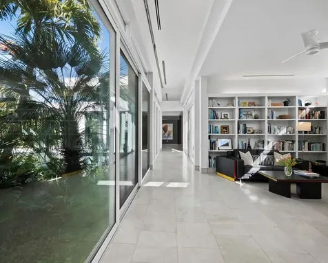 1235 Center Place Sarasota FL 34236