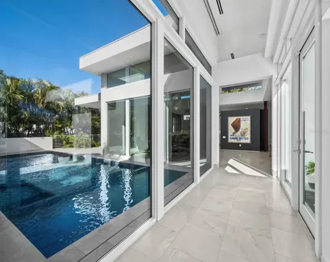 1235 Center Place Sarasota FL 34236