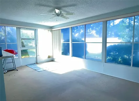 10052 45th Way N Pinellas Park FL 33782
