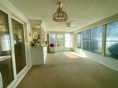 10052 45th Way N Pinellas Park FL 33782