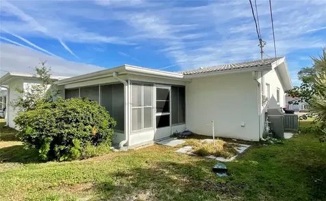 10052 45th Way N Pinellas Park FL 33782