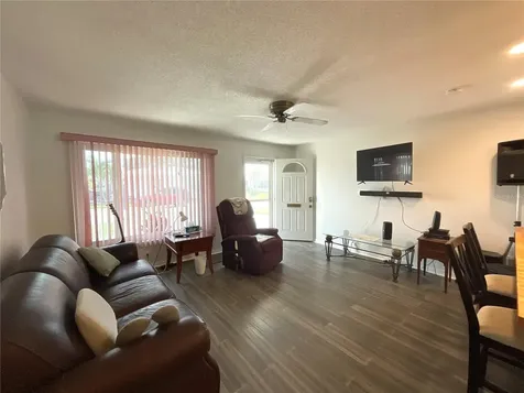 10052 45th Way N Pinellas Park FL 33782