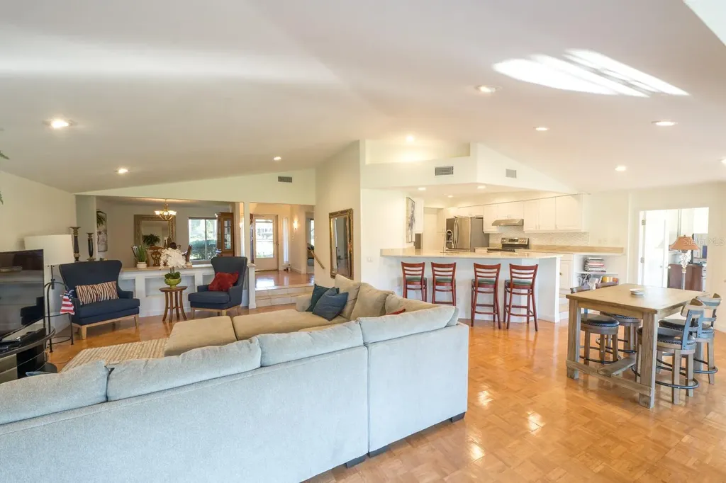 3300 SW 62nd Lane Gainesville FL 32608