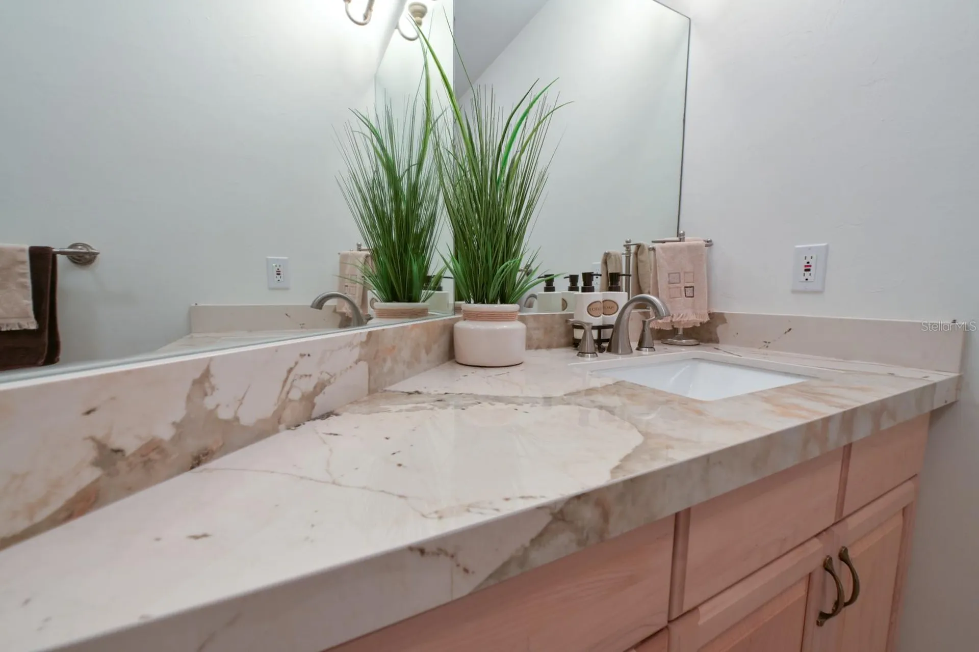 3300 SW 62nd Lane Gainesville FL 32608