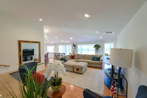 3300 SW 62nd Lane Gainesville FL 32608