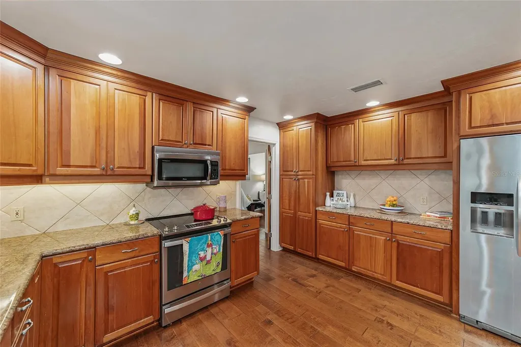 6015 SW 36th Way Gainesville FL 32608