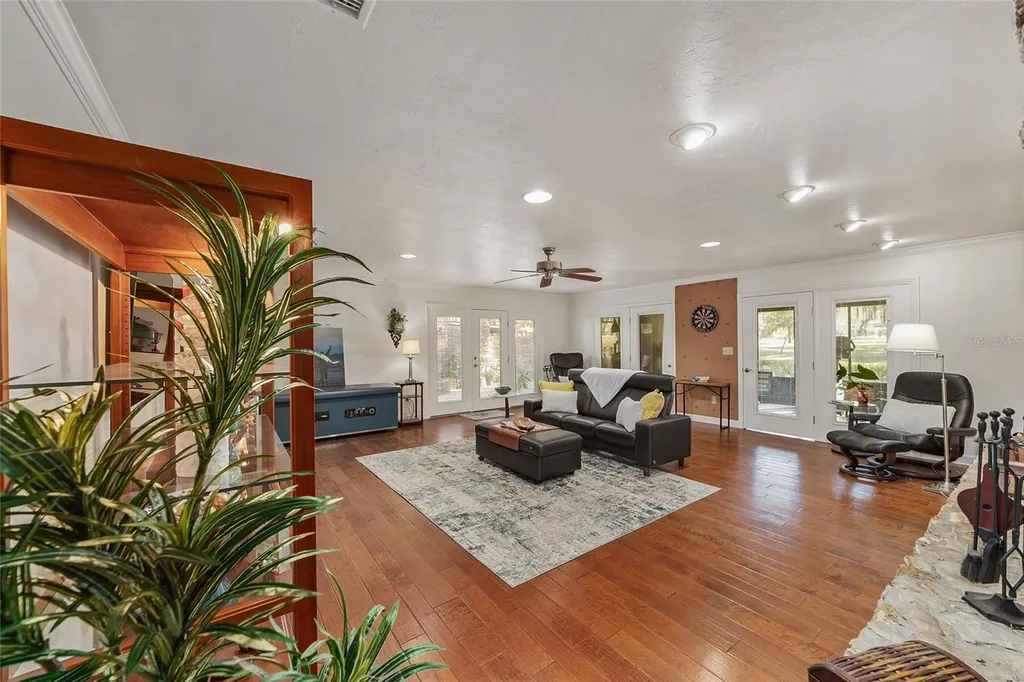 6015 SW 36th Way Gainesville FL 32608