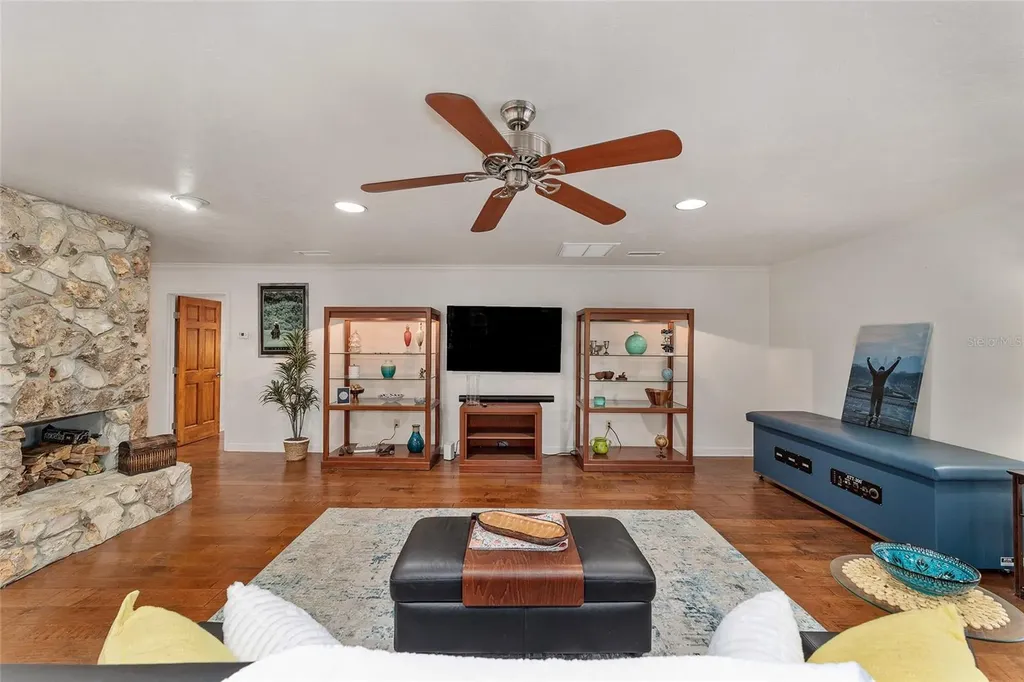 6015 SW 36th Way Gainesville FL 32608