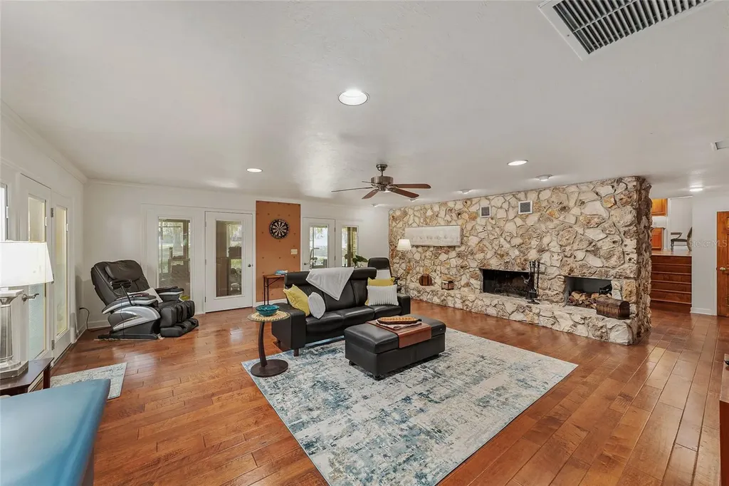 6015 SW 36th Way Gainesville FL 32608