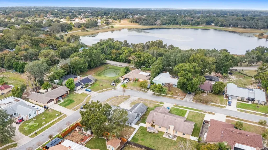 8611 Park Highland Drive Orlando FL 32818