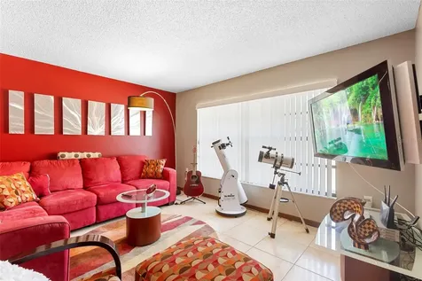 8611 Park Highland Drive Orlando FL 32818
