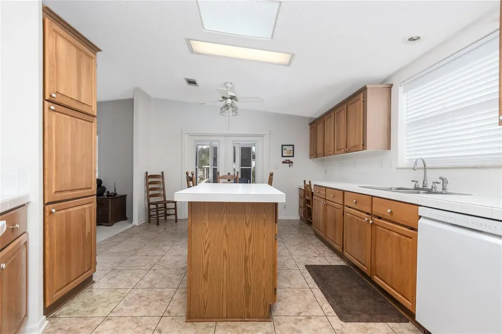 606 Mooring Lane Edgewater FL 32141