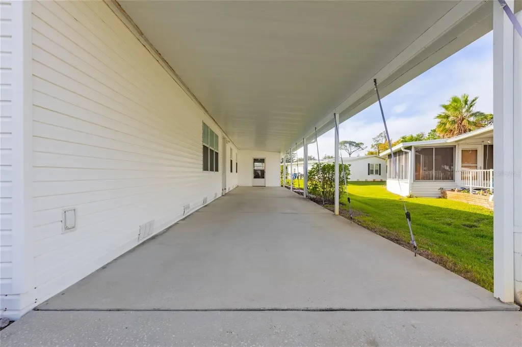 606 Mooring Lane Edgewater FL 32141