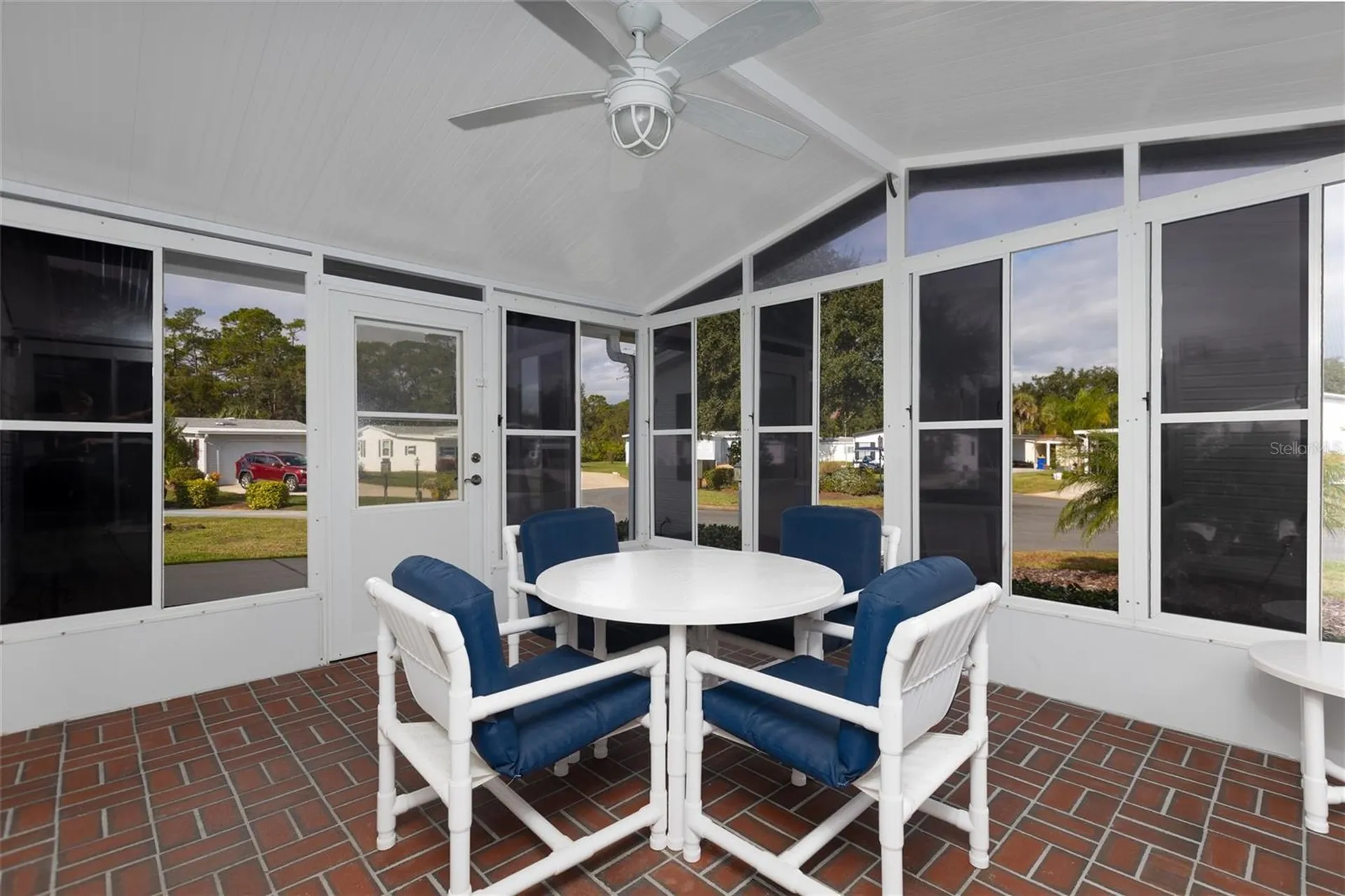 606 Mooring Lane Edgewater FL 32141