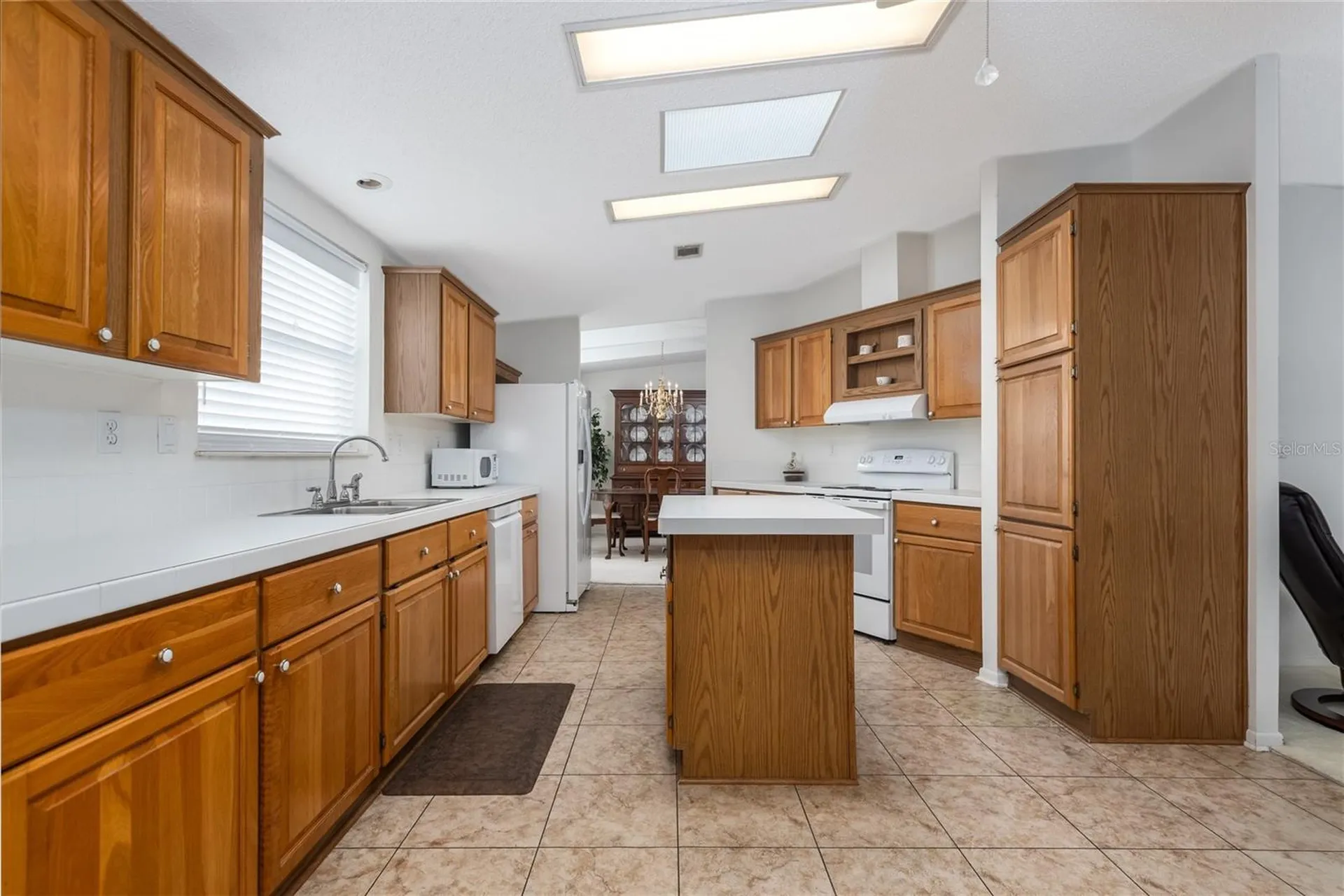 606 Mooring Lane Edgewater FL 32141