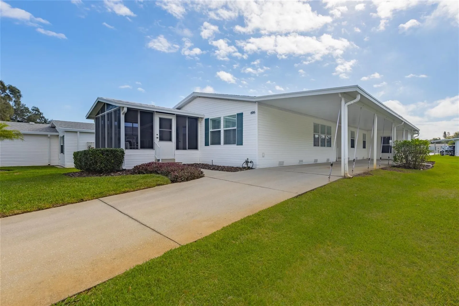 606 Mooring Lane Edgewater FL 32141
