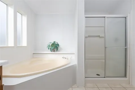 606 Mooring Lane Edgewater FL 32141