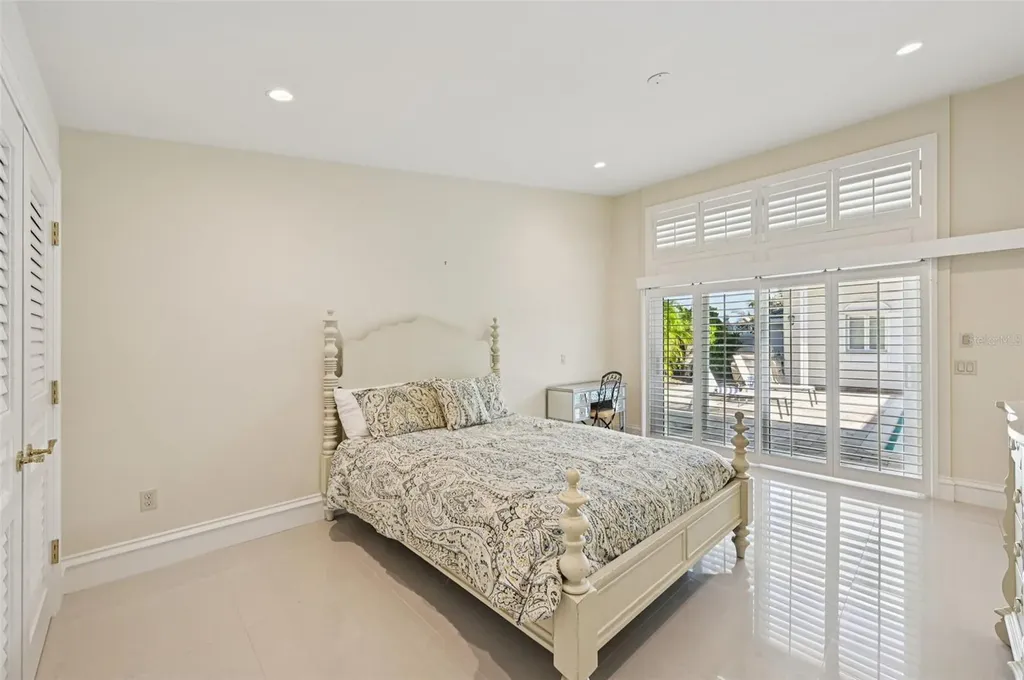 1121 Morningside Place Sarasota FL 34236