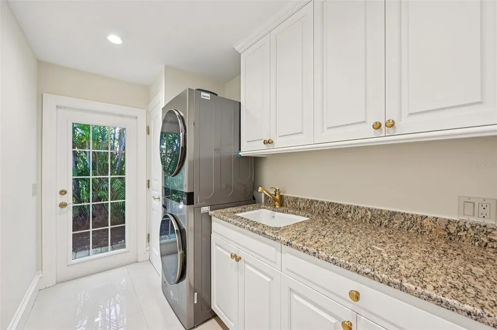 1121 Morningside Place Sarasota FL 34236