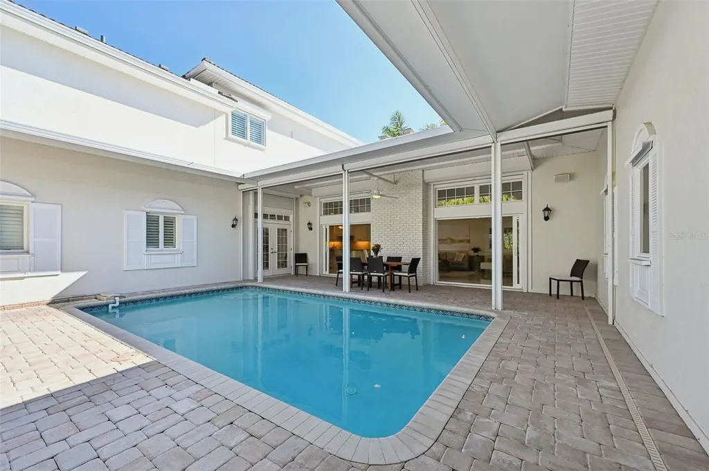 1121 Morningside Place Sarasota FL 34236